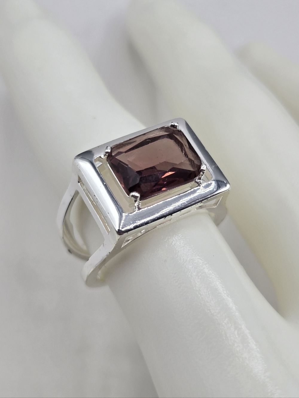 Swarovski Crystal Elements Silver Statement Ring Purple Amethyst Size 7 Prom